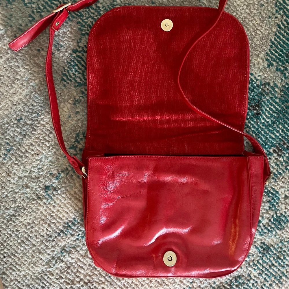 Vintage 90’s Genuine Red Leather Purse – Saks 5th Ave